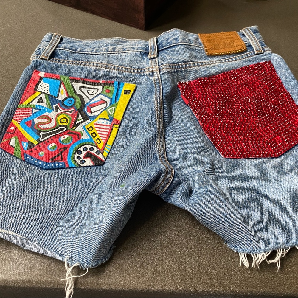 Custom Jewl Abstract Levi’s Shorts | Custom made
